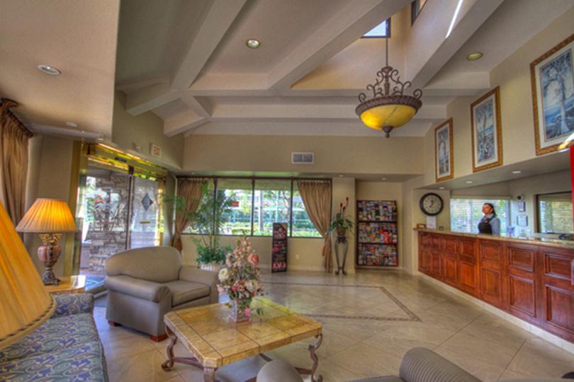 Tropicana Inn & Suites Anaheim Buitenkant foto