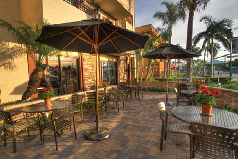 Tropicana Inn & Suites Anaheim Buitenkant foto